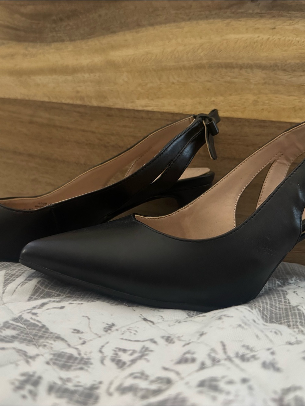 Bandolino Black Pointed-Toe Bow Slingback Pumps - Picture 2 of 5